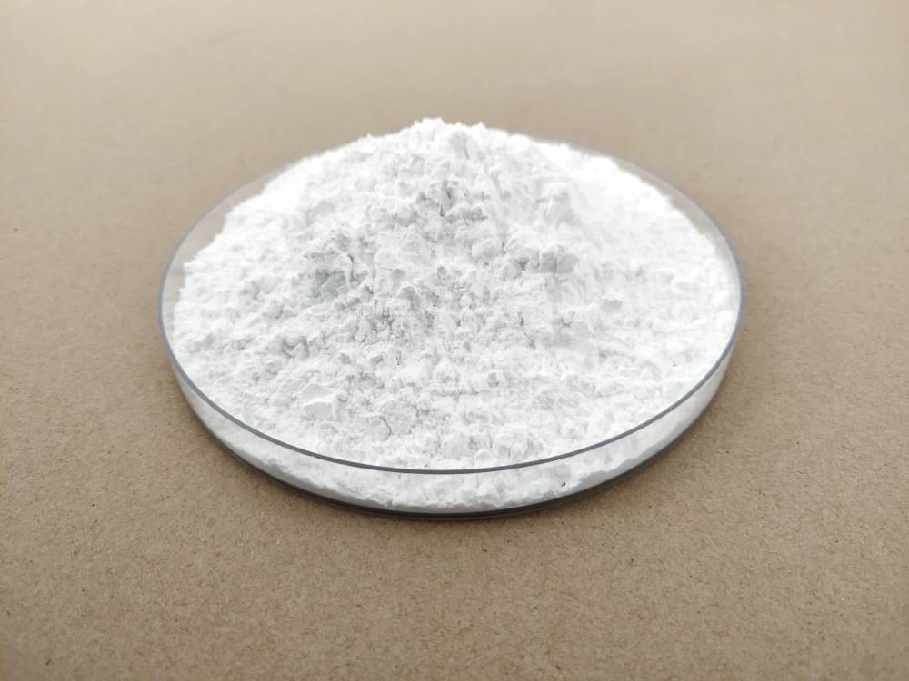 Small particle alumina powder